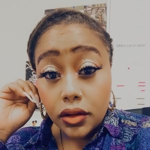 Meet your Posher, Katelynn